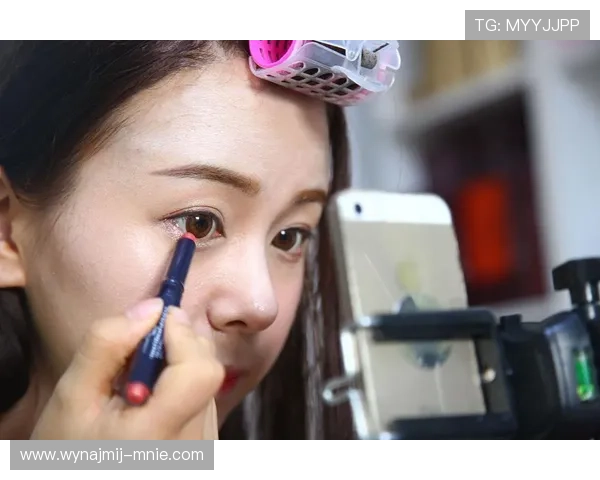 斗球直播官方平台与其他直播平台的比较分析，选择最适合你的观看渠道